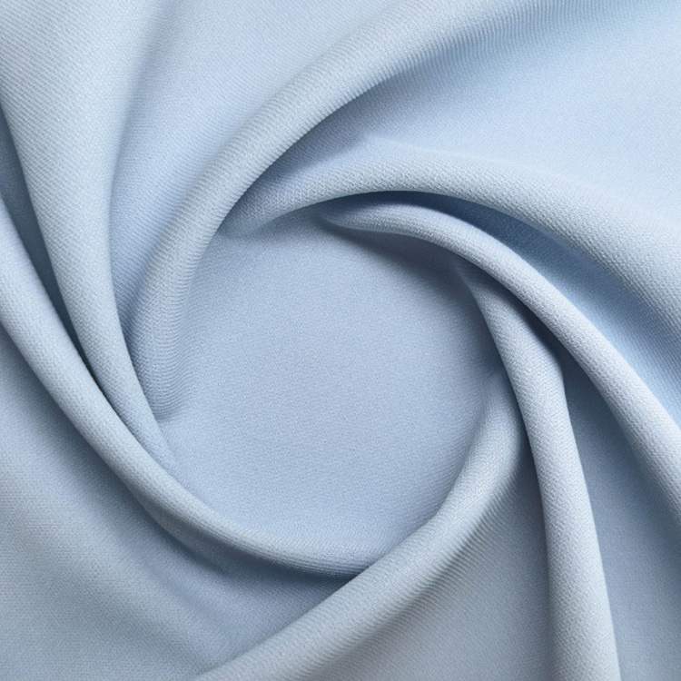 ¿Cómo mejora la tela sin arrugas la eficiencia en la fabricación textil moderna?