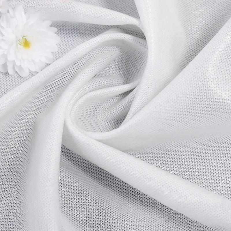Tejido Softshell impermeable y transpirable.